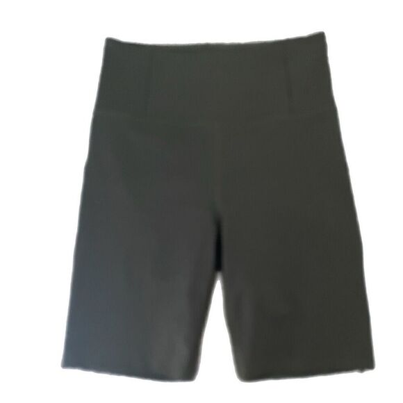 Girlfriend Collective Shorts - Picture 1 of 3
